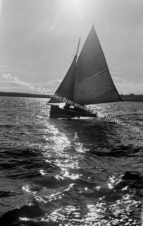 YACHTING ON HARBOUR